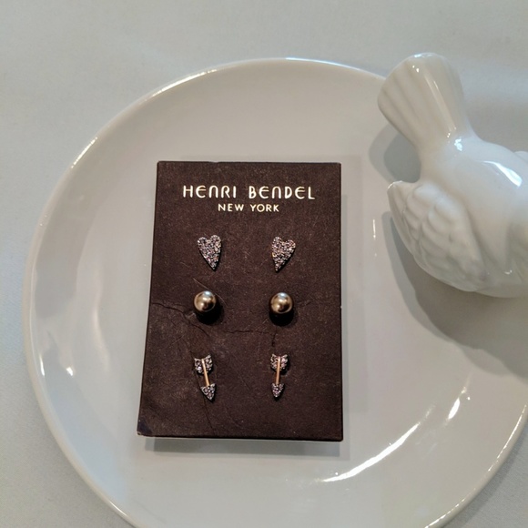 Henri Bendel Luxe Quirky Heart Stud Set - Picture 2 of 5